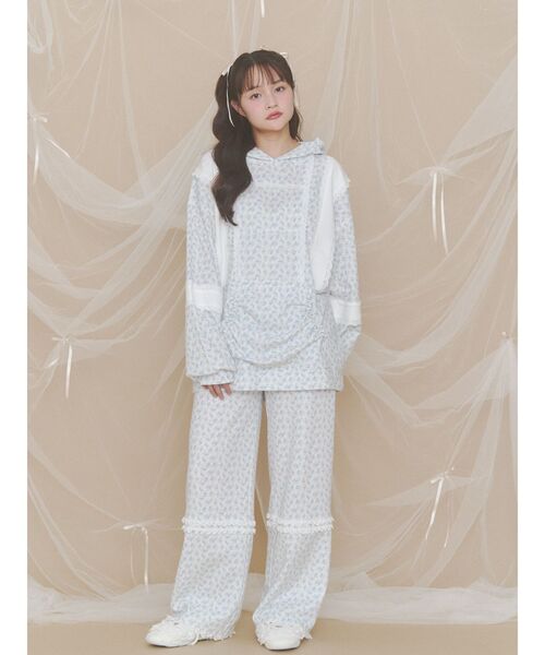 merry jenny(メリージェニー)の「Frill Ballet Sneakers(スニーカー・レディース・ミント/ブラック/オフホワイト・LARGE/MEDIUM)」の5枚目の写真