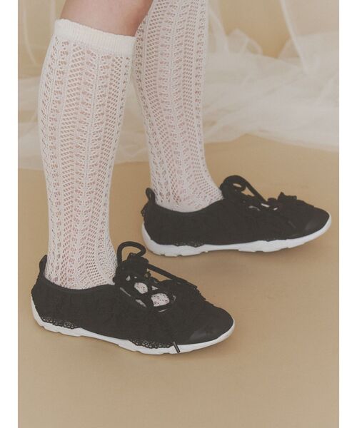 merry jenny(メリージェニー)の「Frill Ballet Sneakers(スニーカー・レディース・ミント/ブラック/オフホワイト・LARGE/MEDIUM)」の8枚目の写真