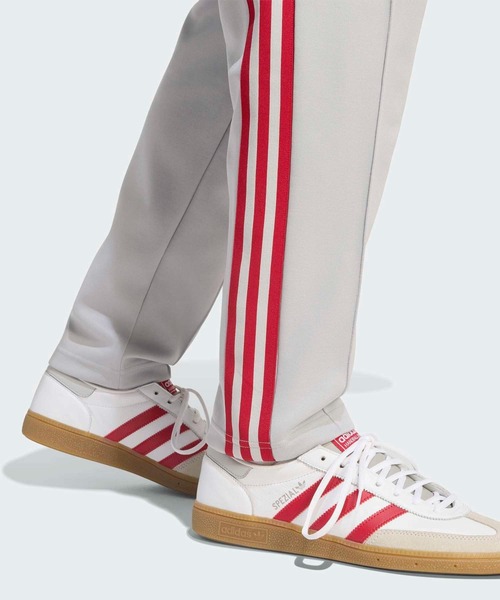 adidas(アディダス)の「リバプールFC オリジナルス トラックパンツ / アディダス adidas(スウェットパンツ・メンズ・グレー・XX-LARGE/XXX-LARGE/LARGE/MEDIUM/SMALL/X-LARGE)」の4枚目の写真