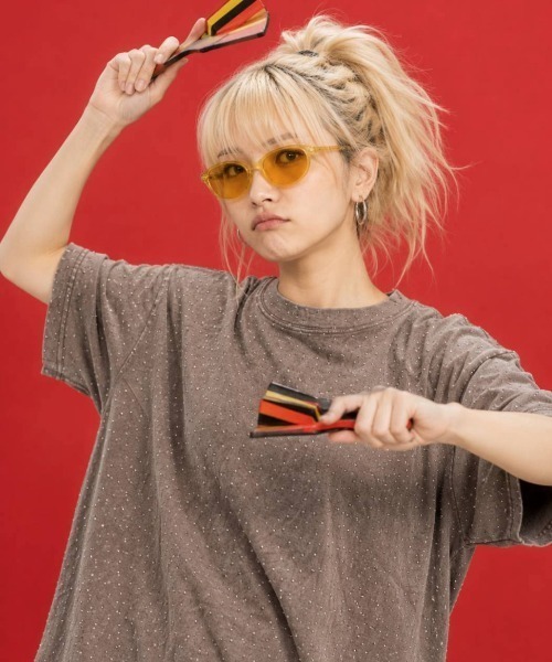 KAMINARI_TOKIO（カミナリトキオ）の「ラインストーンヴィンテージTシャツ（Tシャツ/カットソー・レディース・ベージュ/グレー/ブラック・FREE）」の5枚目の写真