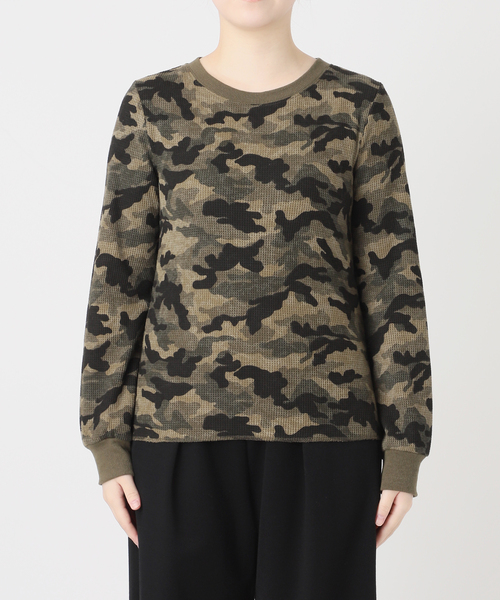 JOINT WORKS(ジョイントワークス)の「スリムフィット カモ サーマル ロンT / J Slim Camo Thermal L/S(Tシャツ/カットソー・レディース・カーキ/ピンク・SMALL/MEDIUM)」の3枚目の写真