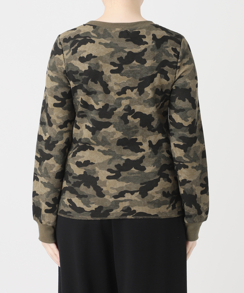JOINT WORKS(ジョイントワークス)の「スリムフィット カモ サーマル ロンT / J Slim Camo Thermal L/S(Tシャツ/カットソー・レディース・カーキ/ピンク・SMALL/MEDIUM)」の5枚目の写真