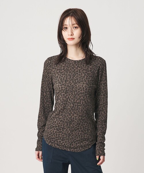 BEAUTY&YOUTH UNITED ARROWS(ビューティーアンドユースユナイテッドアローズ)の「コットン レオパードプリント ロングスリーブ シアーカットソー(Tシャツ/カットソー・レディース・オフホワイト/ダークブラウン・FREE)」の3枚目の写真