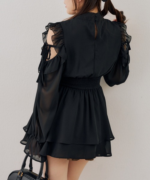 continuer de NICE CLAUP(コンティニューデナイスクラップ)の「肩あきリボンワンピース(ワンピース・レディース・ブラック/その他1/ブラック系その他/ブラウン系その他・FREE)」の16枚目の写真