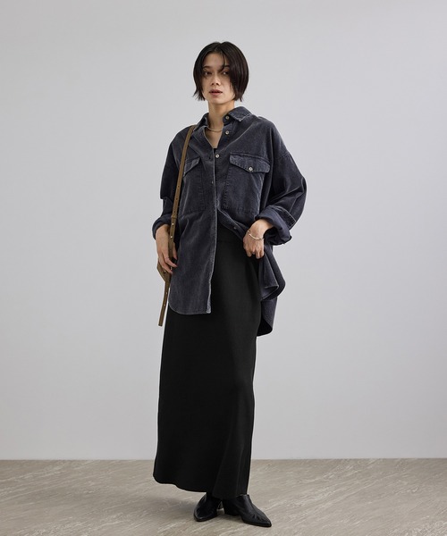 SALON adam et rope'（サロン アダム エ ロペ）の「【WEB限定】コットンリブニットナロースカート（スカート・レディース・ブラウン/ブラック/グレー・FREE）」の4枚目の写真