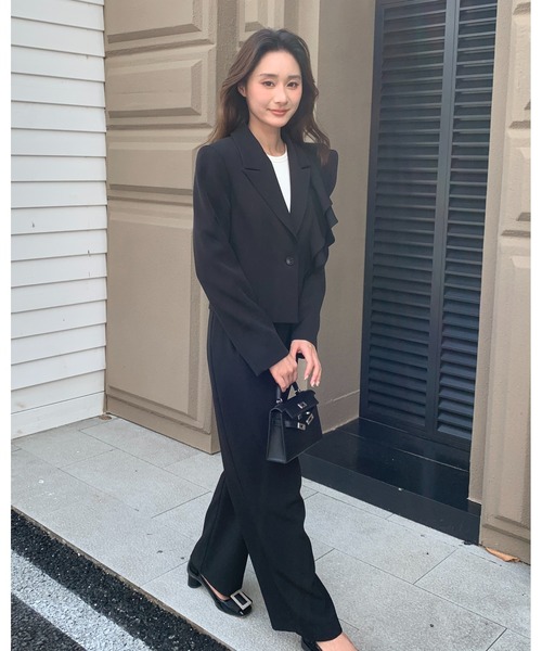 BIRTHDAY BASH(バースデイバッシュ)の「TEAGAN WAIST COLOR TUCK PANTS(ティーガン ウエストカラータックパンツ)(スラックス・レディース・グレー/ネイビー/ブラック・M/S/L)」の21枚目の写真