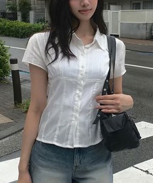 レギュラーカラー切り替えデザインブラウス