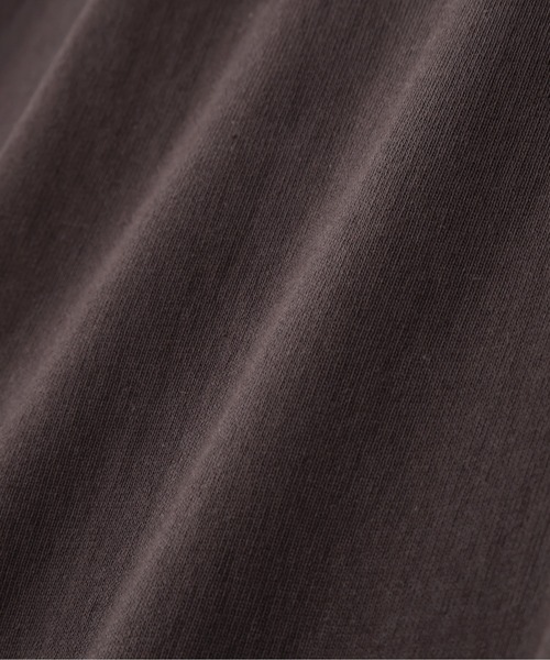 MHL.(エムエイチエル)の「FINE GRAIN COTTON JERSEY(Tシャツ/カットソー・メンズ・ライトグレー/ダークブラウン・LARGE/MEDIUM)」の10枚目の写真