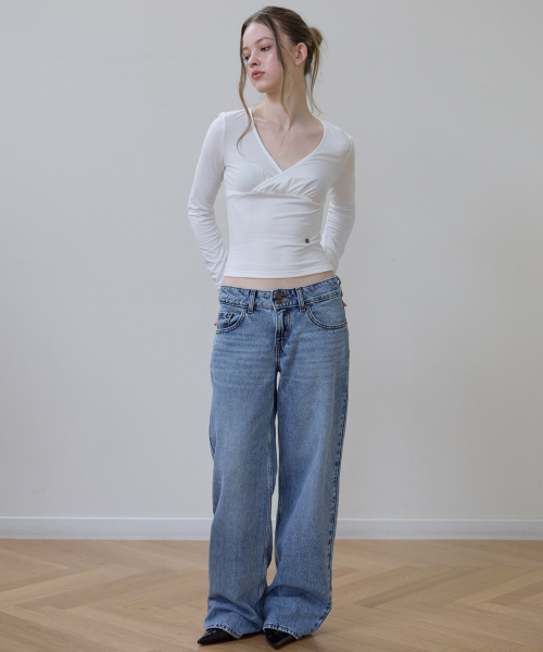ROSEFRANTZ（ロゼフランツ）の「Wrap V-neck Long Sleeve [Ivory]（Tシャツ/カットソー・レディース・アイボリー・OS）」の5枚目の写真