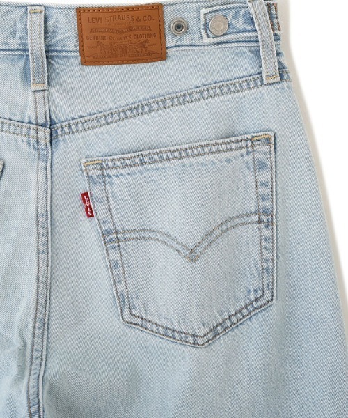ETRE TOKYO(エトレトウキョウ)の「Levi's CINCH WIDE LEG(デニムパンツ・レディース・ブルー/ブラック/ライトブルー・25/27/26)」の8枚目の写真