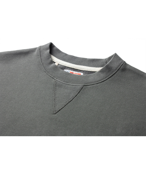 THE RESQ（ザーレスキュー）の「CLASSIC PATINA SWEATSHIRT [FADED OLIVE]（スウェット・レディース・その他・MEDIUM）」の3枚目の写真