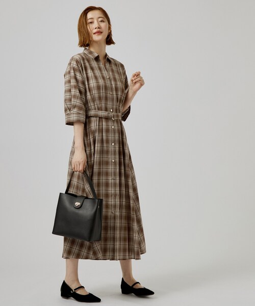 grove(グローブ)の「チェック柄ベルト付シャツワンピース(ワンピース・レディース・ブラック/ブラック系1/ブラウン系2・01/04/05/02/03)」の17枚目の写真