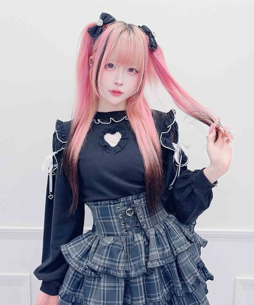 MA*RS(アメーバーマーズ)の「袖レースハートくり抜きフリルテレコトップス(Tシャツ/カットソー・レディース・ピンク/ブラック/ホワイト・FREE)」の9枚目の写真