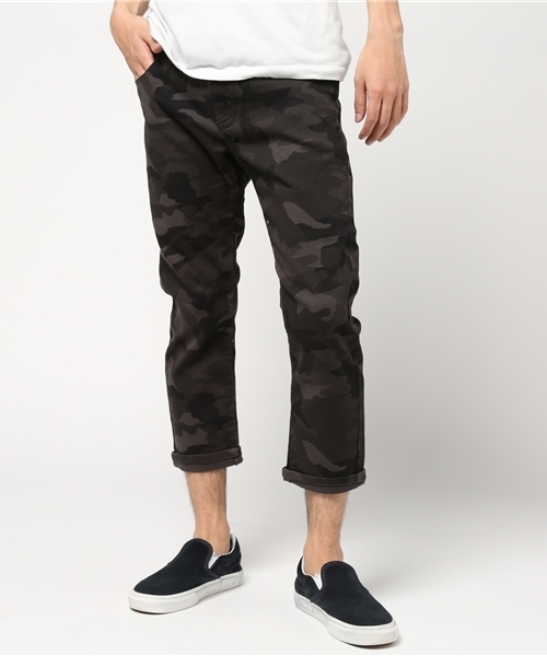 VIBGYOR（ヴィブジョー）の「VIBGYOR Select/ カツラギカラークロップドパンツ（チノパンツ・メンズ・ブラック/カーキ/ベージュ/ロイヤルブルー/ホワイト/グレー系その他/ホワイト系その他/ブラック系その他・MEDIUM/X-LARGE/LARGE/SMALL）」の5枚目の写真