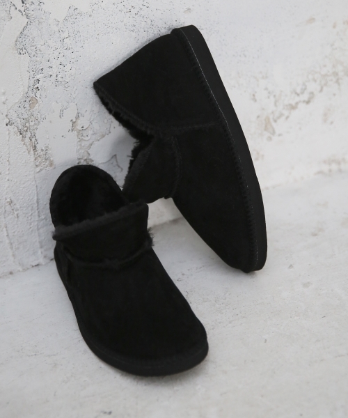 GLOBAL WORK（グローバルワーク）の「ソフトフェイクムートン/727356（ブーツ・レディース・ブラウン/ブラック/ベージュ・LARGE/MEDIUM）」の2枚目の写真