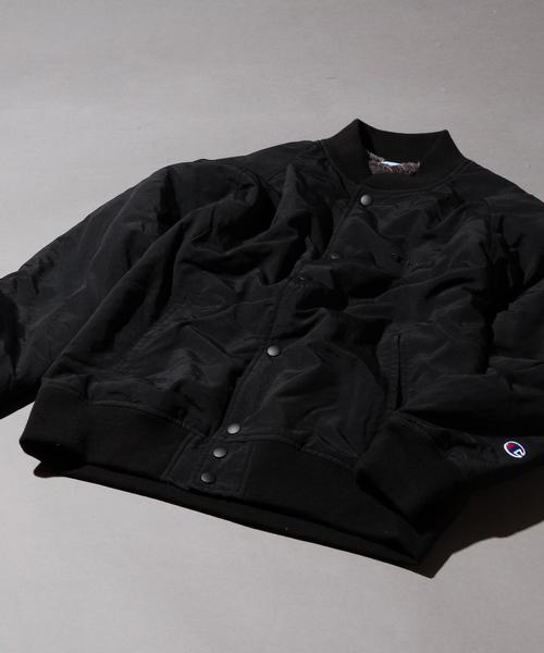 Champion（チャンピオン）の「【別注】 ＜Champion（チャンピオン）＞ ∴ SNAP JKT/アウター◆（ナイロンジャケット・メンズ・ブラック/ダークグリーン・SMALL/MEDIUM/LARGE）」の10枚目の写真