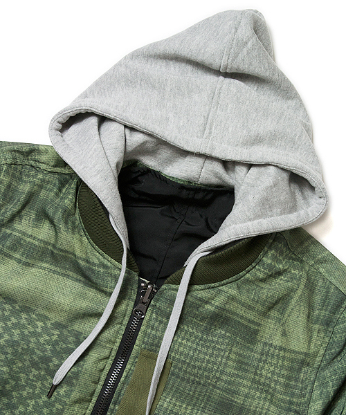 JACKROSE（ジャックローズ）の「脱着フードアフガンストール転写リバーシブルMA-1　（MA-1・メンズ・カーキ・L/M/XL）」の6枚目の写真
