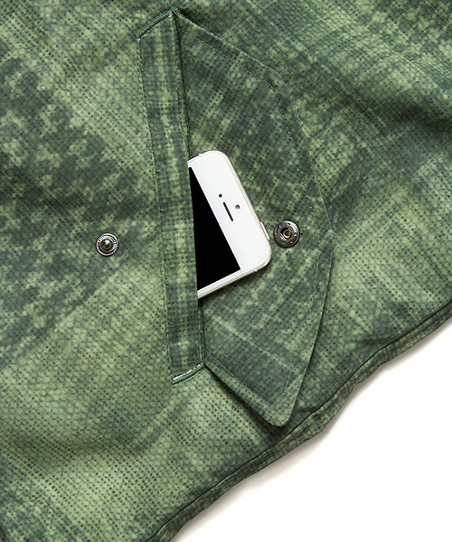 JACKROSE（ジャックローズ）の「脱着フードアフガンストール転写リバーシブルMA-1　（MA-1・メンズ・カーキ・L/M/XL）」の9枚目の写真