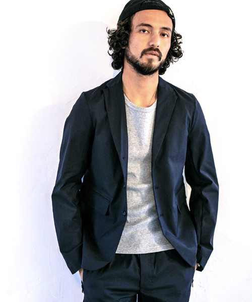 CAMBIO(カンビオ)の「mj4431-Water Repellent Tencel Stretch 3B Tailored Jacket ジャケット(テーラードジャケット・メンズ・ブラック/ネイビー・M/S/L)」の2枚目の写真