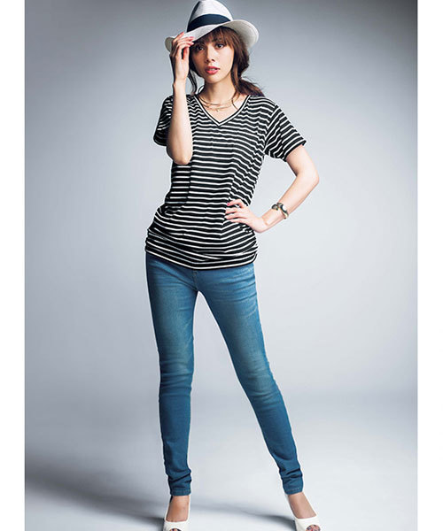 GeeRA（ジーラ）の「美ラインストレッチスキニーデニムパンツ（デニムパンツ・レディース・ブラック系その他/ネイビー/ブラック/ダークインディゴブルー/ダークネイビー/インディゴブルー・58/64/70/61/67/73）」の18枚目の写真