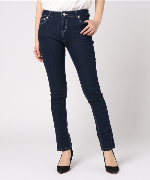 GeeRA（ジーラ）の「美ラインストレッチスキニーデニムパンツ（デニムパンツ・レディース・ブラック系その他/ネイビー/ブラック/ダークインディゴブルー/ダークネイビー/インディゴブルー・58/64/70/61/67/73）」の4枚目の写真