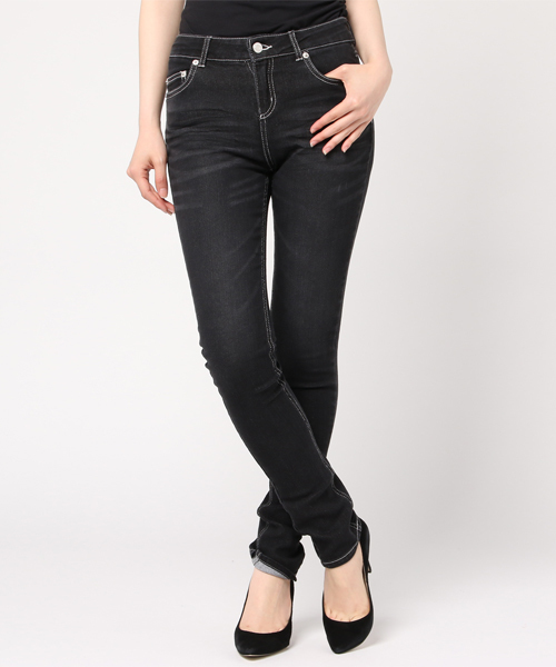 GeeRA（ジーラ）の「美ラインストレッチスキニーデニムパンツ（デニムパンツ・レディース・ブラック系その他/ネイビー/ブラック/ダークインディゴブルー/ダークネイビー/インディゴブルー・58/64/70/61/67/73）」の2枚目の写真