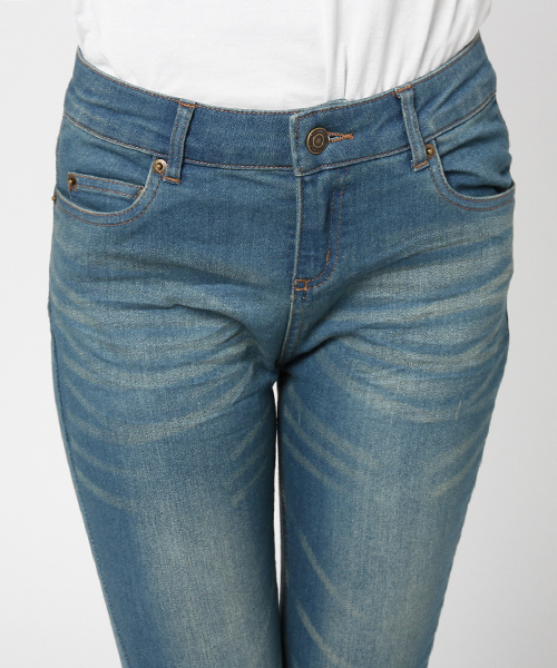 GeeRA（ジーラ）の「美ラインストレッチスキニーデニムパンツ（デニムパンツ・レディース・ブラック系その他/ネイビー/ブラック/ダークインディゴブルー/ダークネイビー/インディゴブルー・58/64/70/61/67/73）」の10枚目の写真