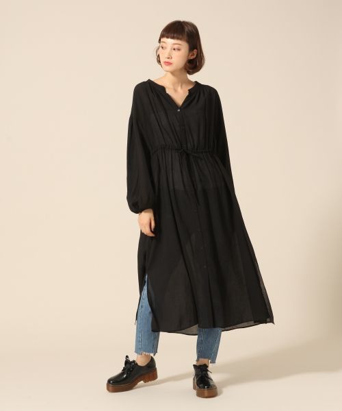 LOWRYS FARM（ローリーズファーム）の「ＪＺシャツガウンワンピース　769427 （ワンピース・レディース・ホワイト/ブラック/オレンジ・MEDIUM/LARGE）」の2枚目の写真