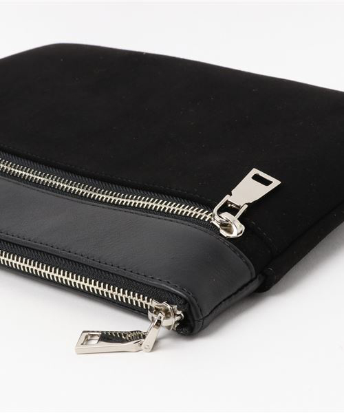 SHIPS(シップス)の「SC: フェイク スエード クラッチ(クラッチバッグ・メンズ・ブラック/ネイビー/ブラウン・ONE SIZE)」の4枚目の写真