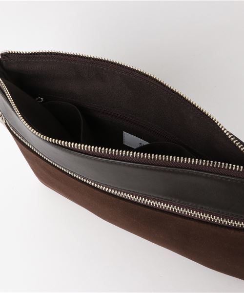 SHIPS(シップス)の「SC: フェイク スエード クラッチ(クラッチバッグ・メンズ・ブラック/ネイビー/ブラウン・ONE SIZE)」の6枚目の写真