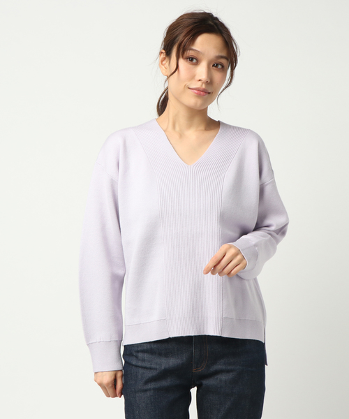 RIVE DROITE（リヴドロワ）の「リブドッキングVネックニット（ニット/セーター・レディース・ベビーピンク/ラベンダー/ネイビー・FREE）」の3枚目の写真