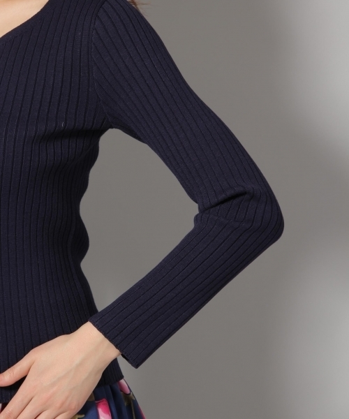 Andemiu（アンデミュウ）の「ハートネックワイドリブプルオーバー788824（ニット/セーター・レディース・イエロー/グリーン/ネイビー/ホワイト/ライトグレー・FREE）」の16枚目の写真