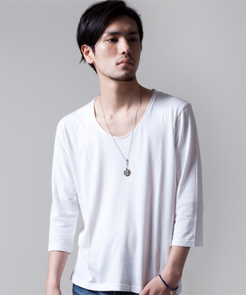 NANO universe（ナノユニバース）の「プレミアムスウィートU-neckTee7/S（Tシャツ/カットソー・メンズ・ホワイト/トップグレー/チャコール/ラベンダー/スモークピンク/ライトパープル/パープル/ターコイズブルー/ネイビー/グリーン/ベージュ/オリーブ/マスタード/ボルドー/オレンジ/ダークグレー/ブラック・38/40/42）」の2枚目の写真