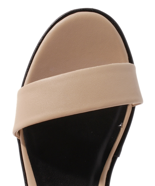 CIAOPANIC（チャオパニック）の「バイカラーウェッジサンダル（サンダル・レディース・ホワイト系その他・37/38/36）」の7枚目の写真