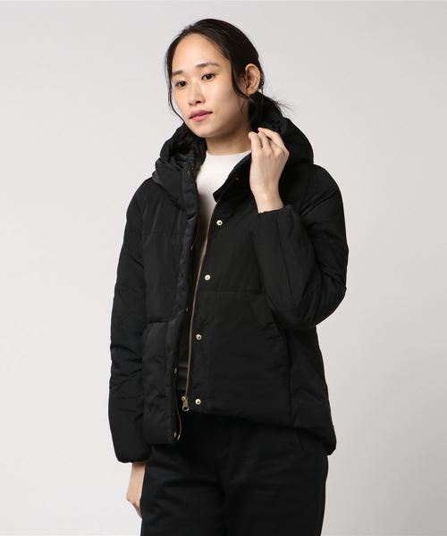 earth music&ecology(アースミュージックアンドエコロジー)の「・ファイバーダウンマウンテンパーカー 〇(マウンテンパーカー・レディース・ブラック/ベージュ/ネイビー・M/L)」の6枚目の写真