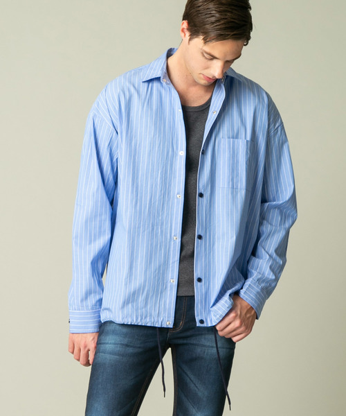 London Denim(ロンドンデニム)の「コットン ブロード フロント ドットボタン ストライプ コーチ シャツ(シャツ/ブラウス)」|サックスブルー
