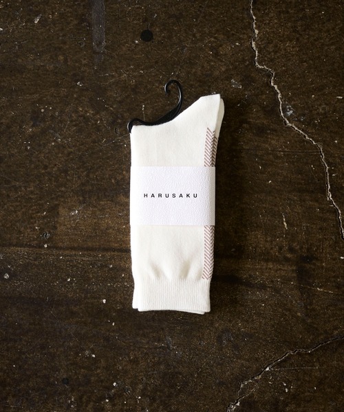 HARUSAKU（ハルサク）の「HARUSAKU:Herringbone Back Line Socks：ヘリンボーン バックライン ソックス（ソックス/靴下・メンズ・オフホワイト/ブラック/チャコールグレー/ブラウン/ホワイト系その他2/ダークグレー/ネイビー/ホワイト系その他・M/L/S）」の2枚目の写真