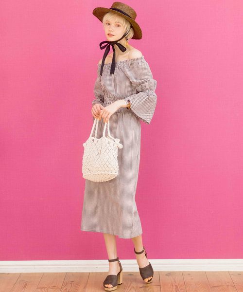 archives（アルシーヴ）の「シャーリングチェックワンピース（ワンピース・レディース・ブラック/ブラウン・MEDIUM）」の3枚目の写真