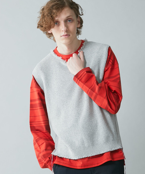 WRAPINKNOT（ラッピンノット）の「【WRAPINKNOT】別注カットオフショートベスト（ベスト・メンズ・ブラック/グレー・2/3）」の14枚目の写真