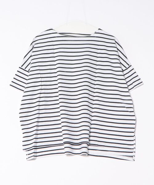 and it_（アンドイット）の「もちもちストレッチビッグシルエットカットソー（Tシャツ/カットソー・レディース・ホワイト×ブルー/グリーン/ブラック/ホワイト×ブラック/オフホワイト/ネイビー/ラベンダー/ホワイト×ネイビー/杢グレー/カーキ/チャコール/モカ/ブルーグリーン/ブラウン/スモークピンク/ブルー/ライトブラウン/ライトグリーン/ピンク系/ホワイト系/ブラウン系/グリーン系/ホワイト系その他・MEDIUM/LARGE）」の5枚目の写真