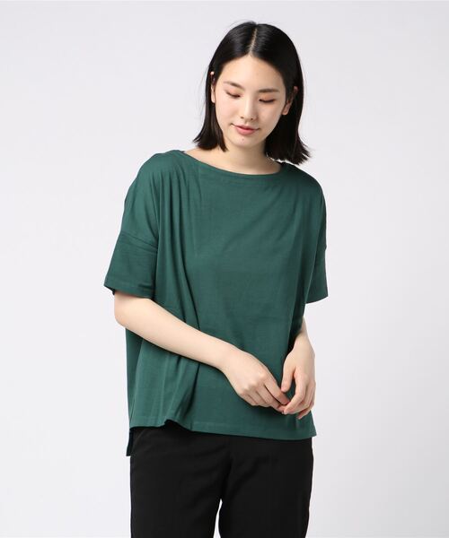 and it_（アンドイット）の「もちもちストレッチビッグシルエットカットソー（Tシャツ/カットソー・レディース・ホワイト×ブルー/グリーン/ブラック/ホワイト×ブラック/オフホワイト/ネイビー/ラベンダー/ホワイト×ネイビー/杢グレー/カーキ/チャコール/モカ/ブルーグリーン/ブラウン/スモークピンク/ブルー/ライトブラウン/ライトグリーン/ピンク系/ホワイト系/ブラウン系/グリーン系/ホワイト系その他・MEDIUM/LARGE）」の15枚目の写真