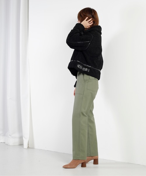 kha:ki(カーキ)の「「KHA:KI / カーキ」ミリタリーボアジャケット" B3 BOA JACKET"(ミリタリージャケット・レディース・ブラック/ブラウン/グレー・1/2)」の11枚目の写真