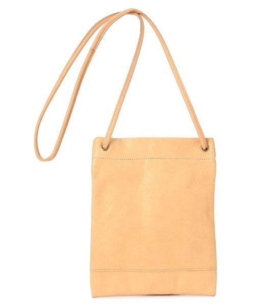 IL BISONTE(イルビゾンテ)の「IL BISONTE / ショルダーバッグ(ショルダーバッグ・レディース・ブラック/ダークブラウン/グレー/レッド/オリーブ/グリーン/ライトブラウン/ナチュラル/レンガ/オレンジ/ネイビー・FREE)」の14枚目の写真