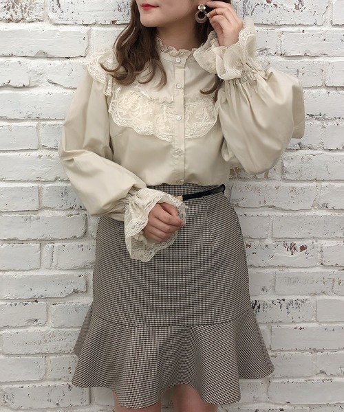 one after another NICE CLAUP（ワンアフターアナザーナイスクラップ）の「【Web限定】ブラウス＋スカート+ベルト+カチューシャ（4点セット）（ワンピース・レディース・オフホワイト/ベージュ・FREE）」の8枚目の写真