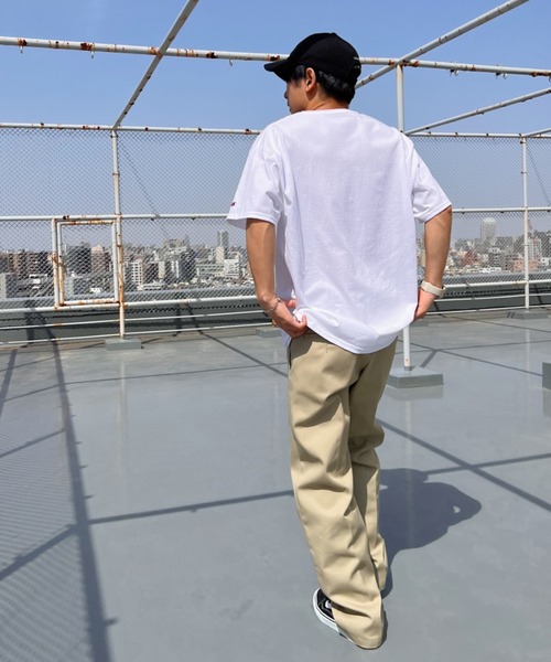 Champion(チャンピオン)の「【Champion Authentic T-SHIRTS】チャンピオン オーバーサイズ コットン 無地 1/2スリーブ 半袖 Tシャツ(Tシャツ/カットソー・メンズ・ホワイト/ブラック/ネイビー/杢グレー/ダークグリーン/マルーン/パープル/サンドベージュ/ライトブルー/チャコールグレー/アッシュグレー・S/M/L/XL)」の22枚目の写真