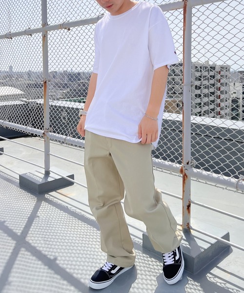 Champion(チャンピオン)の「【Champion Authentic T-SHIRTS】チャンピオン オーバーサイズ コットン 無地 1/2スリーブ 半袖 Tシャツ(Tシャツ/カットソー・メンズ・ホワイト/ブラック/ネイビー/杢グレー/ダークグリーン/マルーン/パープル/サンドベージュ/ライトブルー/チャコールグレー/アッシュグレー・S/M/L/XL)」の21枚目の写真