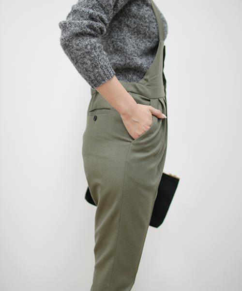 ELFORBR（エルフォーブル）の「フラノサロペットパンツ（その他パンツ・レディース・カーキ/ブラック・38/36）」の11枚目の写真