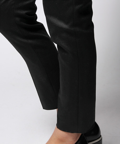 ELFORBR（エルフォーブル）の「フラノサロペットパンツ（その他パンツ・レディース・カーキ/ブラック・38/36）」の15枚目の写真