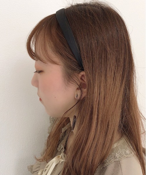 apres jour（アプレジュール）の「【apres jour×ARIAZ】シンプルカラーカチューシャ（カチューシャ・レディース・ベージュ/ダークブラウン/ブラック・FREE）」の2枚目の写真