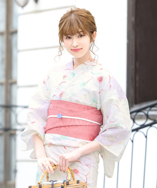 bonheur saisons（ボヌールセゾン）の「選べるレディース浴衣2点セット （浴衣＋帯）「bonheur saisons/ボヌールセゾン」（浴衣・レディース・ホワイト系その他/ブルー系その他/ホワイト系その他2/ホワイト系その他3/ホワイト系その他4/ホワイト系その他5/ホワイト系その他6/ホワイト系その他7・FREE）」の7枚目の写真